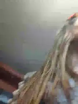 Snapshot of Viause_Kentauelle chatting on 12.24.24 Viause Kentauelle online show from 12.24.24