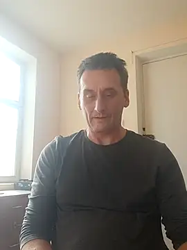 Snapshot of Viause_Kentauelle chatting on 03.08.25 Viause Kentauelle online show from 03.08.25