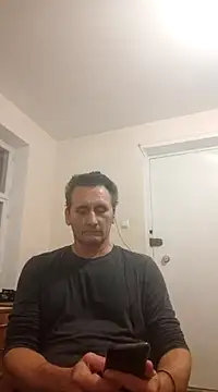 Snapshot of Viause_Kentauelle chatting on 03.21.25 Viause Kentauelle online show from 03.21.25