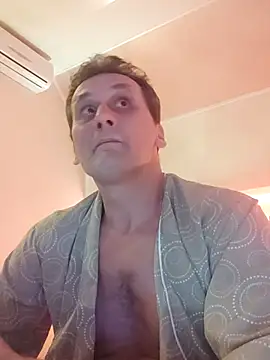 Snapshot of Viause_Kentauelle chatting on 03.22.25 Viause Kentauelle online show from 03.22.25