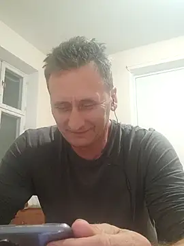 Snapshot of Viause_Kentauelle chatting on 10.02.25 Viause Kentauelle online show from 10.02.25