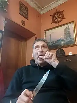 Snapshot of Viause_Kentauelle chatting on 11.09.25 Viause Kentauelle online show from 11.09.25