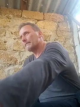 Viause Kentauelle online show from 04.25.26