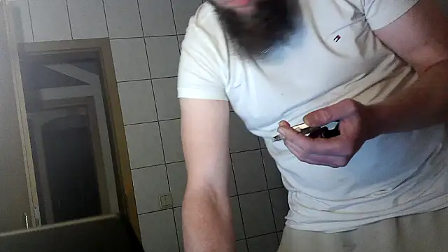 donhulio482 online show from 09.18.25