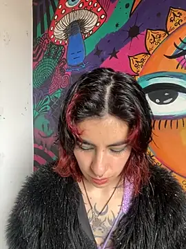 Snapshot of _Artemisa_X chatting on 10.28.25  Artemisa X online show from 10.28.25