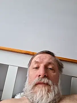 Snapshot of Outdoorsexlover chatting on 02.19.26 Outdoorsexlover online show from 02.19.26