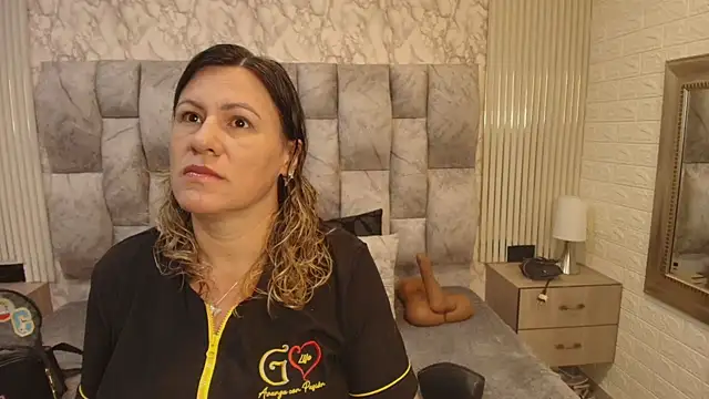 charlotte  G online show from 09.10.25