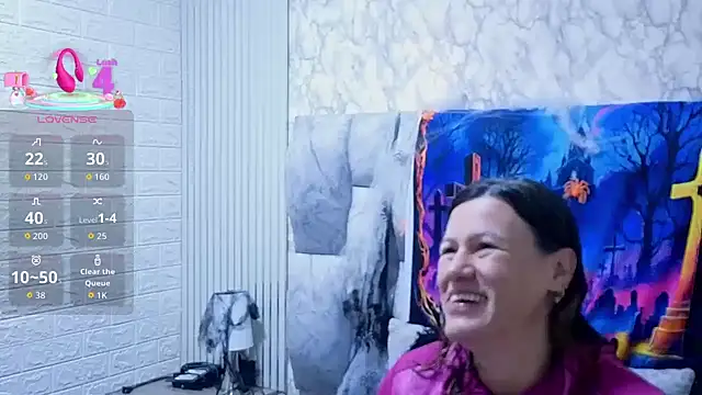 charlotte  G online show from 10.31.25