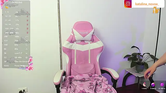 Snapshot of Katalina_novoa chatting on 07.15.26 Katalina novoa online show from 07.15.26