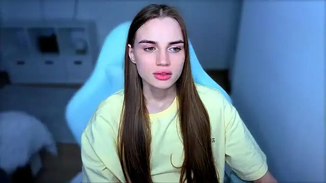 StellaLawless online show from 09.18.25