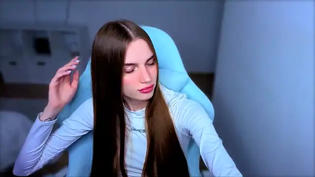 StellaLawless online show from 09.22.25