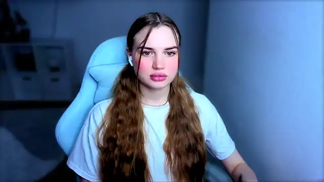 StellaLawless online show from 11.24.25