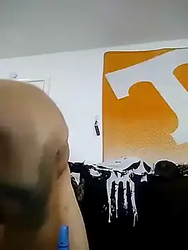 ILive2plezz online show from 10.05.25