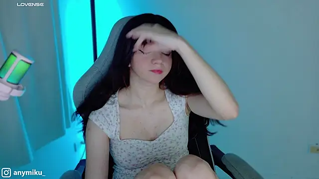 Snapshot of stephybrown chatting on 12.07.24 stephybrown online show from 12.07.24