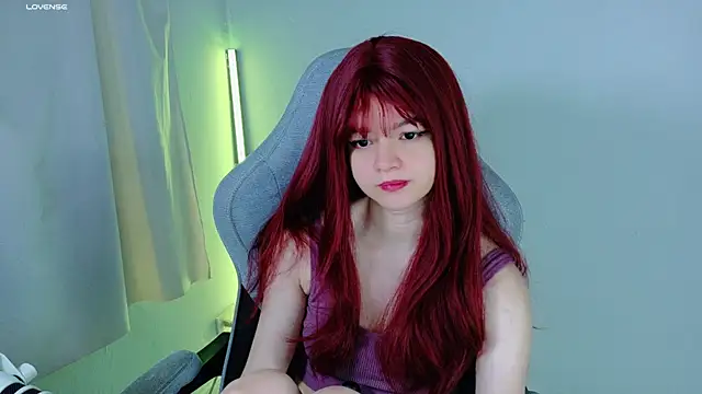 Snapshot of stephybrown chatting on 10.14.25 stephybrown online show from 10.14.25