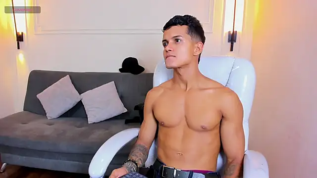 Paradise boy s online show from 11.20.25