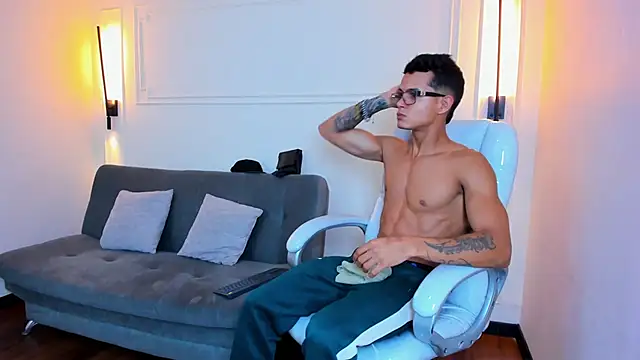 Paradise boy s online show from 11.29.25