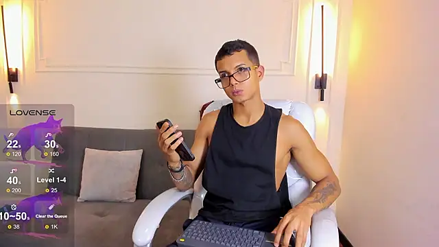 Paradise boy s online show from 02.19.26