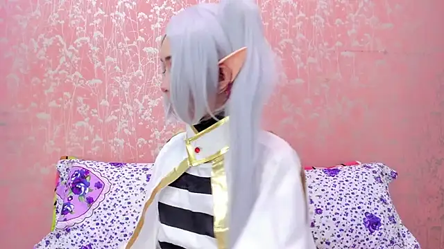 NEZUKO MITSURI online show from 03.16.26