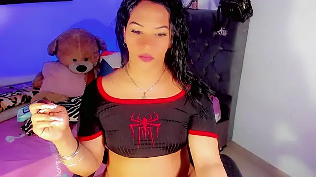 Zakura hot1 online show from 11.26.25