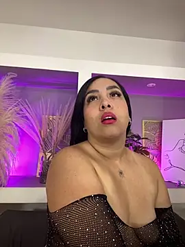 Snapshot of Sheeryl__ chatting on 06.12.26 Sheeryl online show from 06.12.26