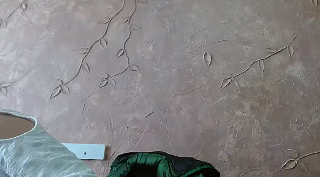 Miabonnett  online show from 02.22.25