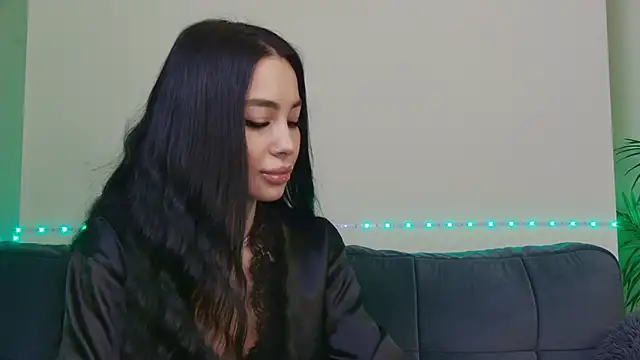 OnlyXandra online show from 03.13.25