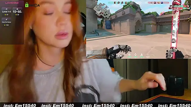 Snapshot of Emili1- chatting on 12.01.24 Emili1- online show from 12.01.24