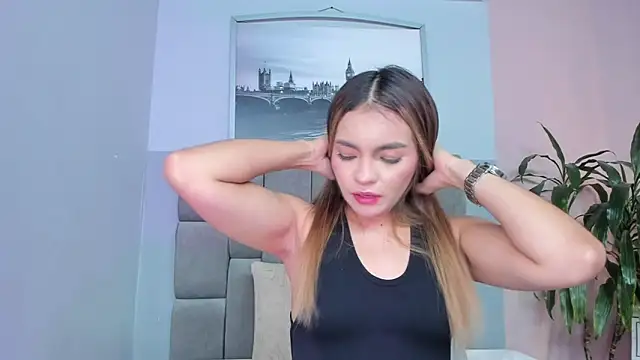 Snapshot of selene_tylor_ chatting on 05.21.26 selene tylor online show from 05.21.26