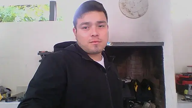 Snapshot of DirtyRcride chatting on 12.06.24 DirtyRcride online show from 12.06.24