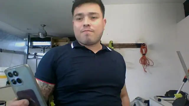 Snapshot of DirtyRcride chatting on 12.17.24 DirtyRcride online show from 12.17.24