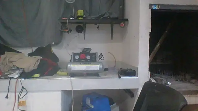 Snapshot of DirtyRcride chatting on 01.14.25 DirtyRcride online show from 01.14.25