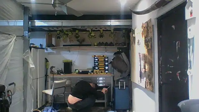 Snapshot of DirtyRcride chatting on 01.19.25 DirtyRcride online show from 01.19.25