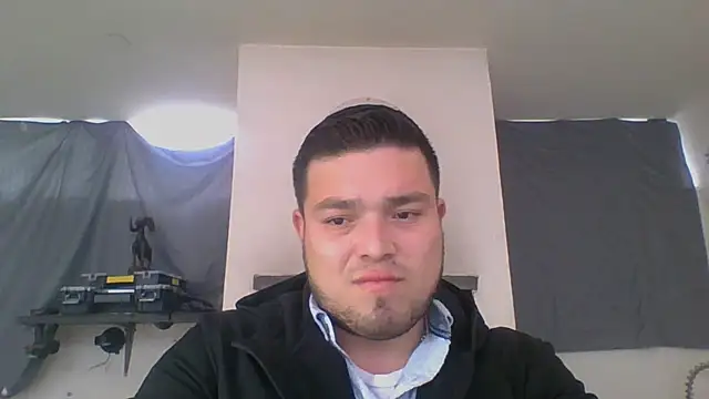 Snapshot of DirtyRcride chatting on 01.25.25 DirtyRcride online show from 01.25.25