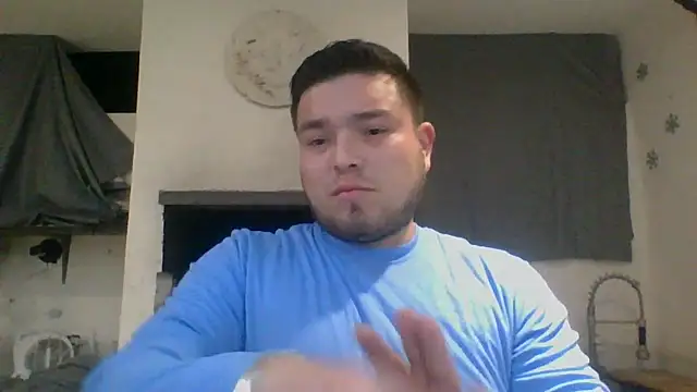 Snapshot of DirtyRcride chatting on 01.26.25 DirtyRcride online show from 01.26.25