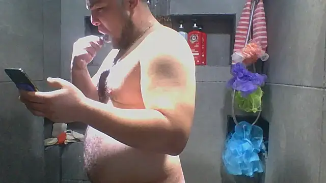 Snapshot of DirtyRcride chatting on 03.11.25 DirtyRcride online show from 03.11.25