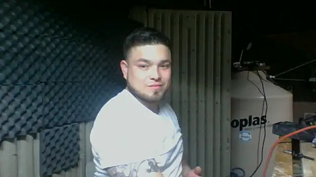 Snapshot of DirtyRcride chatting on 03.13.25 DirtyRcride online show from 03.13.25