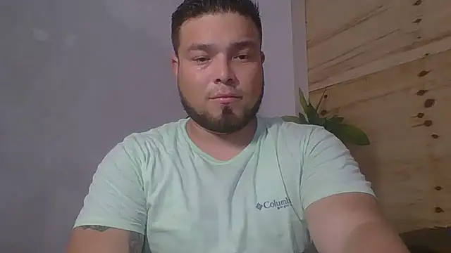 Snapshot of DirtyRcride chatting on 09.24.25 DirtyRcride online show from 09.24.25