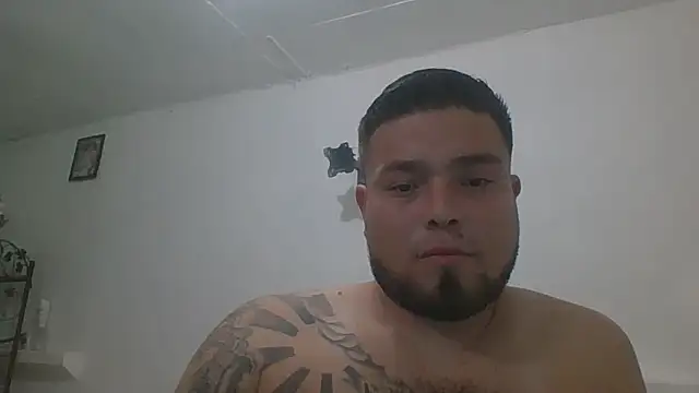 Snapshot of DirtyRcride chatting on 10.16.25 DirtyRcride online show from 10.16.25