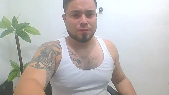 Snapshot of DirtyRcride chatting on 10.19.25 DirtyRcride online show from 10.19.25