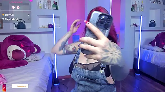 Snapshot of ViolettaBaker_ chatting on 02.26.26 ViolettaBaker online show from 02.26.26