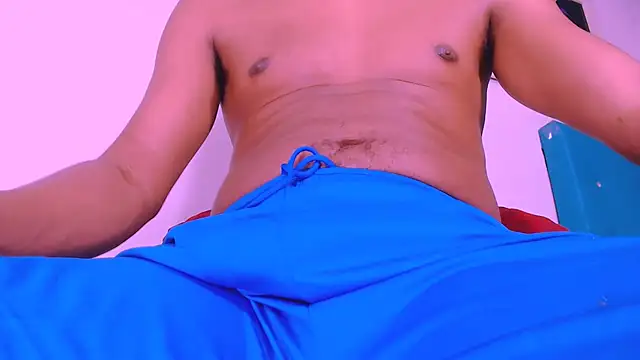 Snapshot of bigballsfullfu chatting on 09.23.25 bigballsfullfu online show from 09.23.25