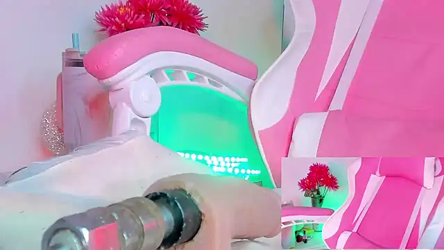 little-Emma online show from 01.25.25