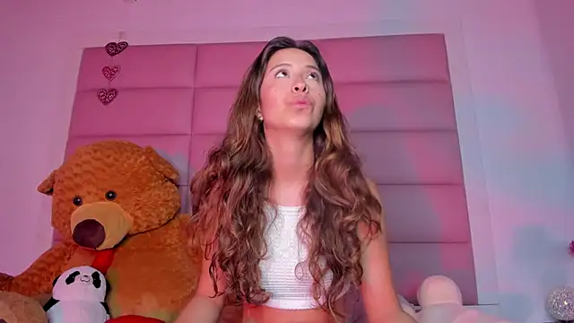 little-Emma online show from 02.13.25