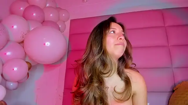 little-Emma online show from 02.23.25