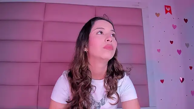 little-Emma online show from 10.17.25