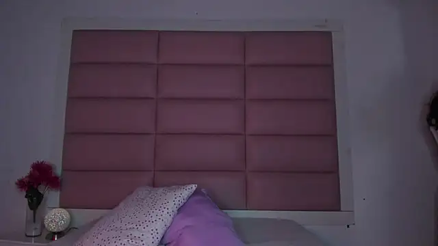 little-Emma online show from 01.07.26