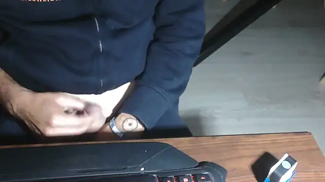 Adri gard online show from 10.14.25