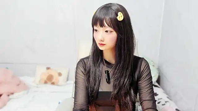 Nery Asian online show from 09.13.25