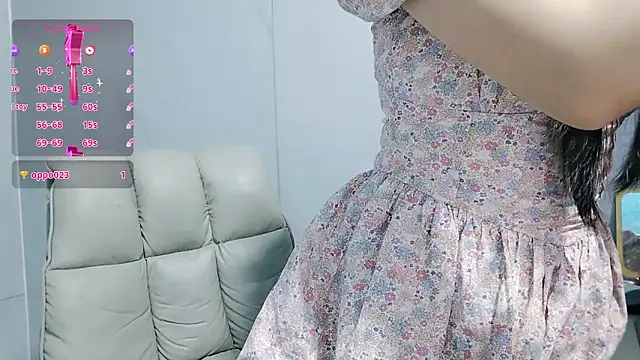 Nery Asian online show from 09.29.25